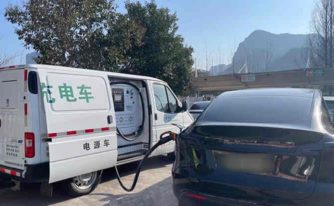 陇县汽车搭电